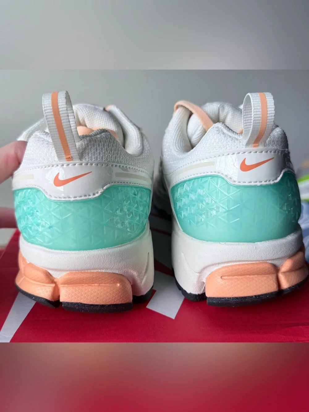 Nike Vomero 5